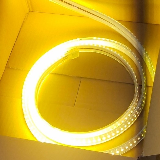 lampu LED selang kotak 144 mata - warm white