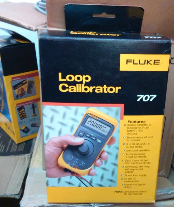 The Fluke 707 Loop Calibrator made in USA - Image 2