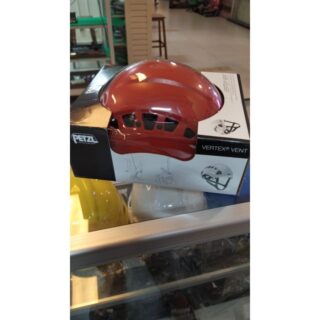 HELMET PETZL VERTEX® VENT RED