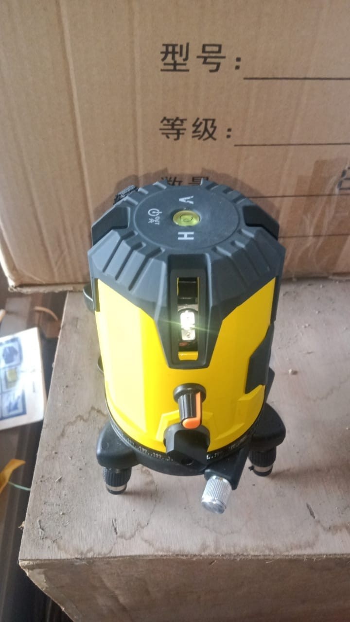 PROFESIONAL LASER LEVEL 5 LINE LV YUAN WATERPASS LEVEL - Image 3