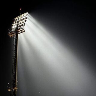 Tiang Lampu Sorot 10 Meter Oktagonal Hdg