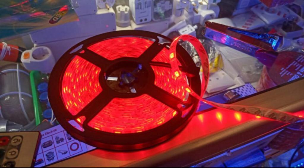 Lampu RGB Warna Warni – trademall.id
